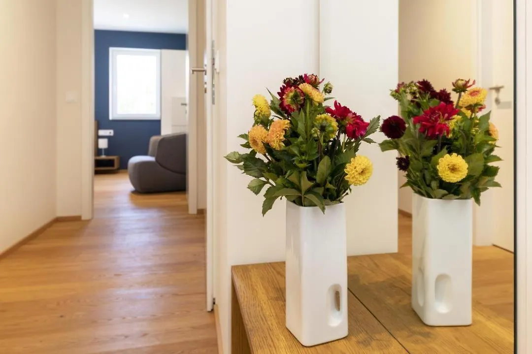 Apartment Ferienwohnungen Friedenshoehe In Oberammergau Germany